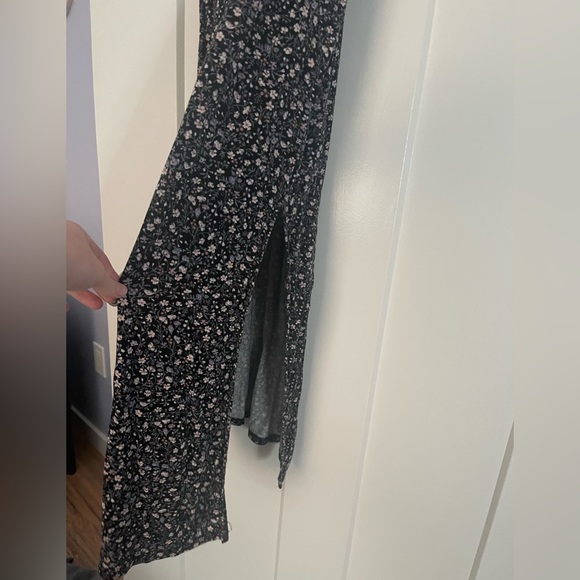 Comfy floral midi dress - Picture 3 of 3